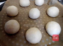 日式炼奶面包的做法图解3