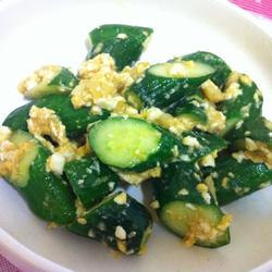 咸蛋黄瓜的做法[图]