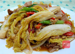 娃娃菜炒五花肉的做法图解4