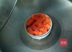 马铃薯炖牛肉的做法图解2