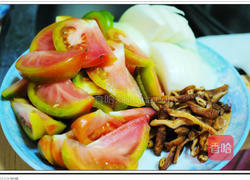 番茄菠菜汤面的做法图解2