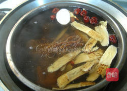 十全药炖排骨汤的做法图解6