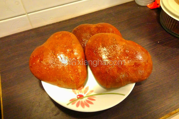 核桃可可心型面包