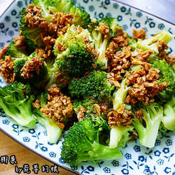 蒜酥花椰菜的做法[图]