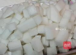 菜头排骨汤的做法图解2