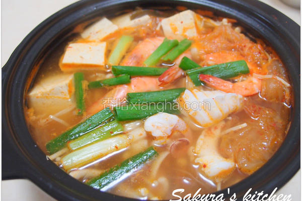 泡四季豆腐锅