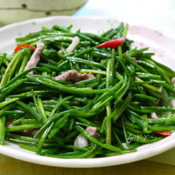 水莲炒肉丝的做法[图]