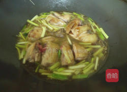葱烧鸡的做法图解3