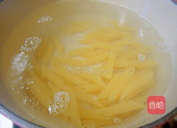 白汁鸡肉斜管面的做法图解4