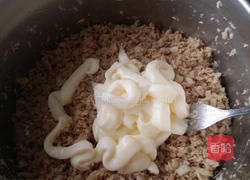 鲔鱼沙拉三明治的做法图解6