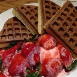 草莓炼奶松饼的做法[图]