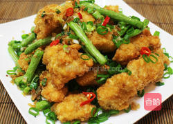 香蒜椒盐鱼米花的做法图解8