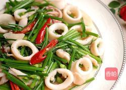韭菜花炒乌贼的做法图解6