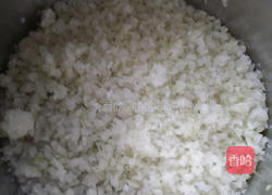 鲔鱼沙拉三明治的做法图解3