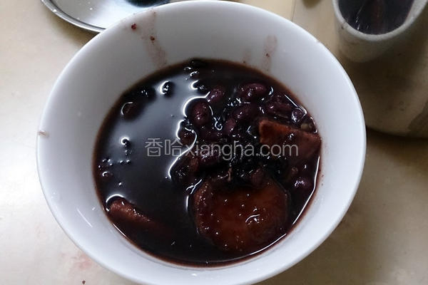 紫米红豆地瓜粥