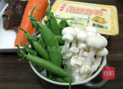 铁板豆腐的做法图解1