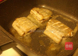 香煎白带鱼的做法图解3