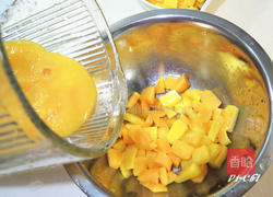 芒果炼奶冰淇淋的做法图解3
