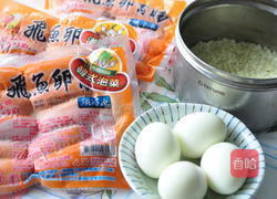 迷你香肠蛋包饭的做法图解1