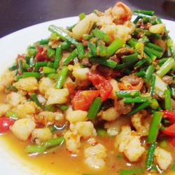 豆瓣酱蟹腿韭菜花的做法[图]