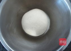 奶油猪仔包的做法图解2