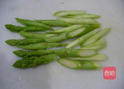 芦笋莎莎猪螺旋面的做法图解2