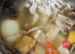 麻油鸡蛋火锅的做法图解5