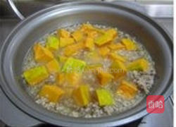 南瓜绞肉煮的做法图解5