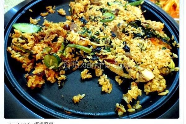 韩式石锅烤肉拌饭