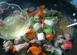 富贵吉祥红焖肉的做法图解8