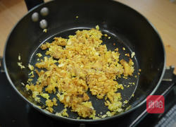 蟹肉饭团的做法图解2