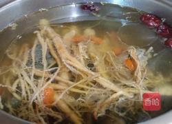 人参须乌骨鸡汤的做法图解2