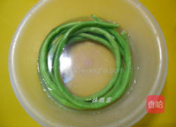 四季豆海苔卷的做法图解3