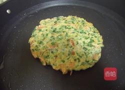 樱花虾韭菜煎饼的做法图解5