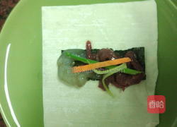 海苔牛虾幸福卷的做法图解2