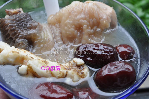 白蔘红枣炖鸡汤