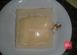 香肠起司面包卷的做法图解3