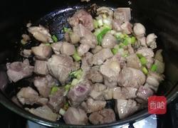 南瓜鸡肉糙米粥的做法图解2