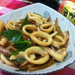 三杯墨鱼的做法[图]