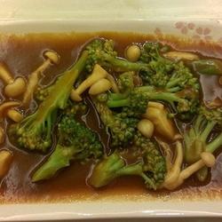 咖哩菇菇烩花椰的做法[图]