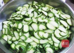 甘梅无子橄榄的做法图解3