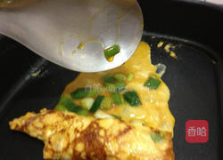 葱花蛋卷的做法图解7