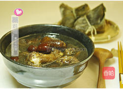 凉粉草鸡汤的做法图解5