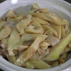 新鲜桂竹笋纤味的做法[图]