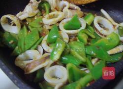 豆办酱青椒炒墨鱼的做法图解6