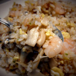 虾仁哥蛋炒饭的做法[图]