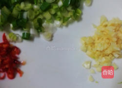 葱辣香煎鸡腿肉的做法图解3