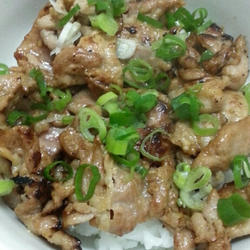 烧肉丼饭的做法[图]