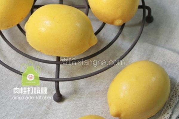柠檬造型蛋糕