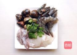 XO酱海鲜豆腐煲的做法图解2